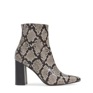 NWT Jeffrey-Campbell Siren 3 Faux Snakeskin Ankle Boots Size 8